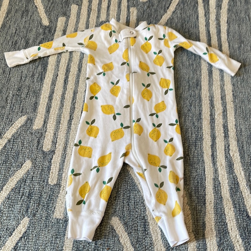 Hannah Andersson lemon pajamas